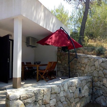 Apartman Leo Nečujam エクステリア 写真